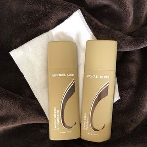 New Michael Kors Cleaning Set